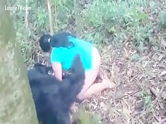 Minha Tia dando Pro Cachorro na Roça